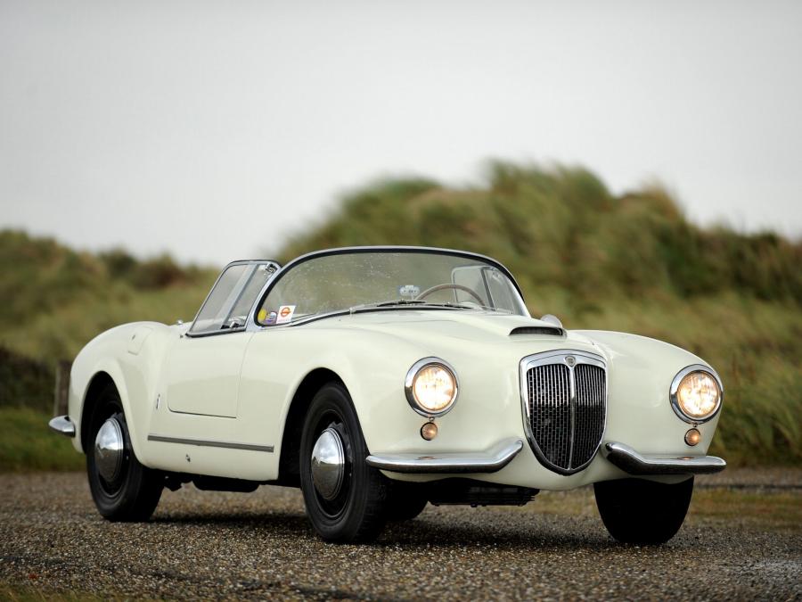  Lancia Aurelia GT Convertible 1954 года  (фото 22 из 42)